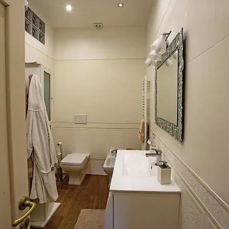 Casa Lazzaretti Apartment *